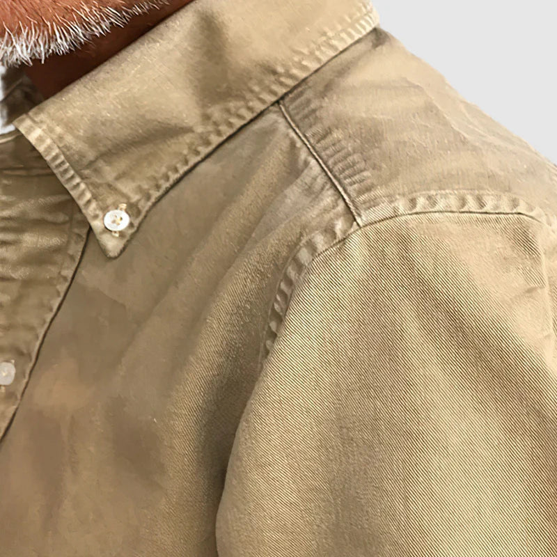 Klassisches Denim-Freizeithemd mit langen Ärmeln