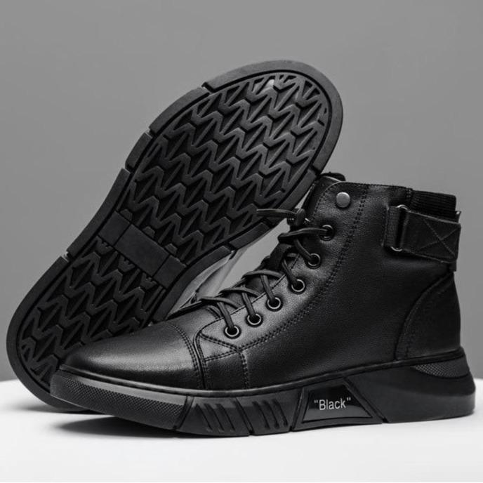 Moderne Echtlederstiefel - Italien