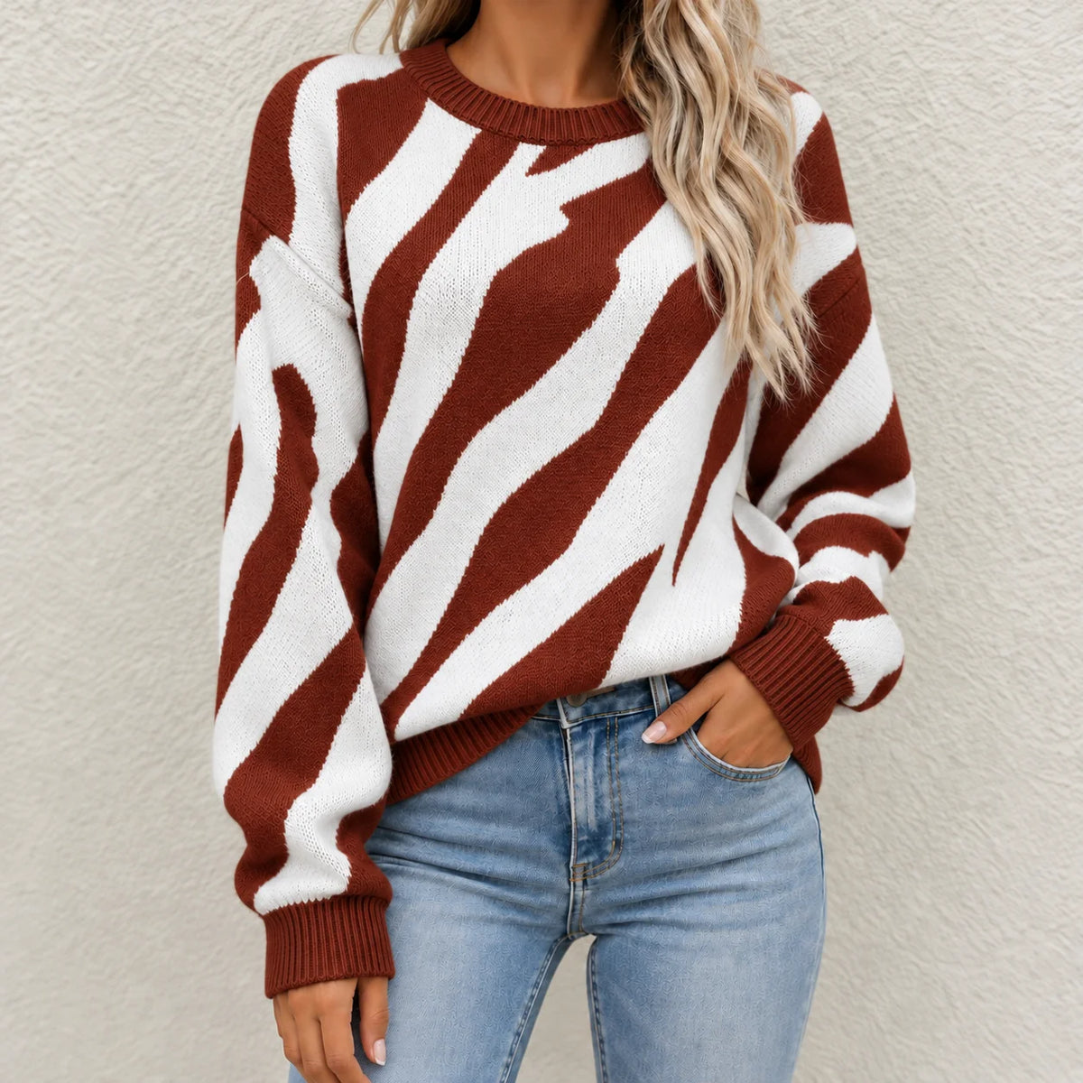 Camille Damen Chic Abstract Pullover